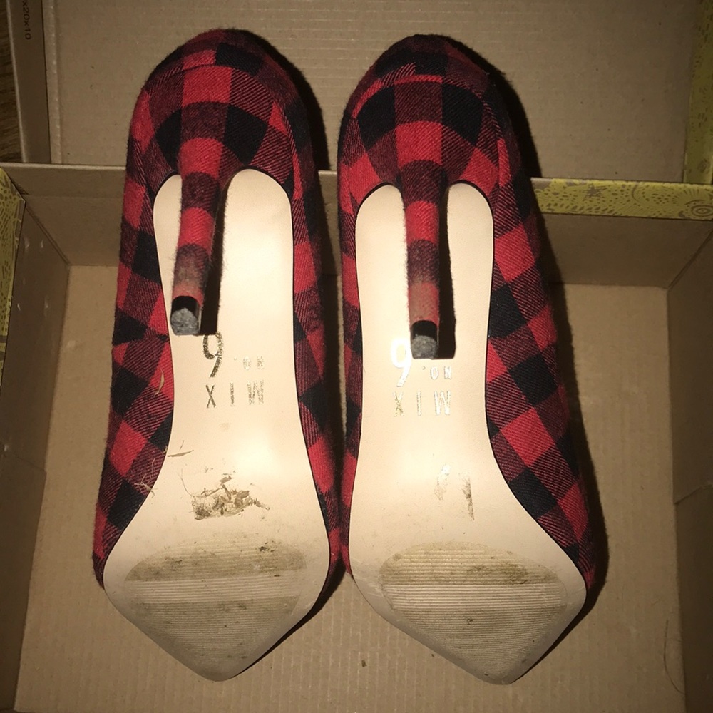 Heels - Picture 5 of 5